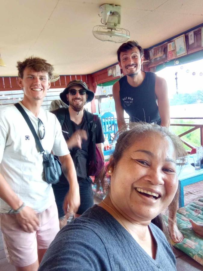 Mamapieng Budget Guesthouse Ban Dondét エクステリア 写真