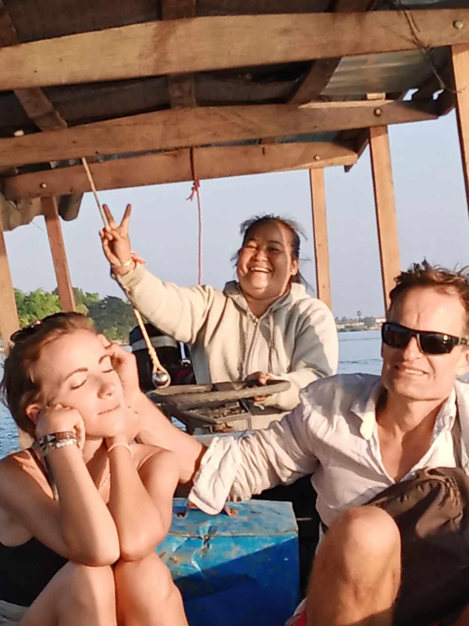Mamapieng Budget Guesthouse Ban Dondét エクステリア 写真